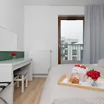 Apartamento Postepu With Parking By Renters Varsóvia