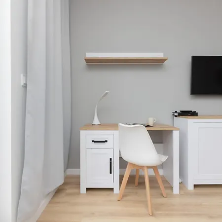 Postepu With Parking By Renters * Warszawa