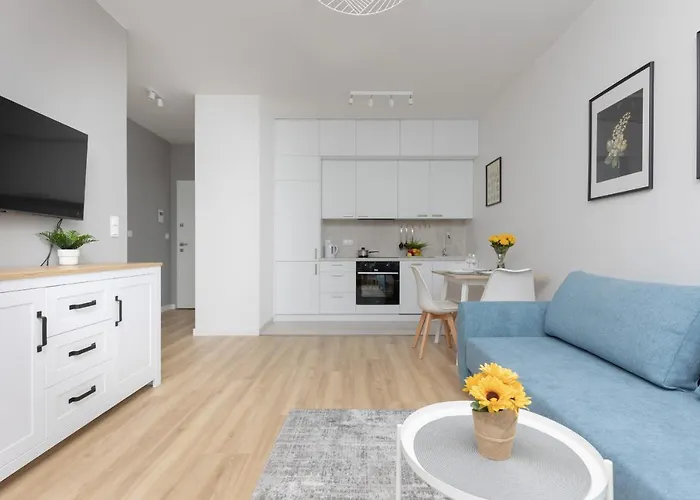 Postepu With Parking By Renters