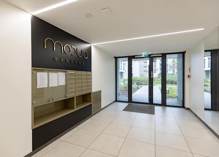 Postepu With Parking By Renters *